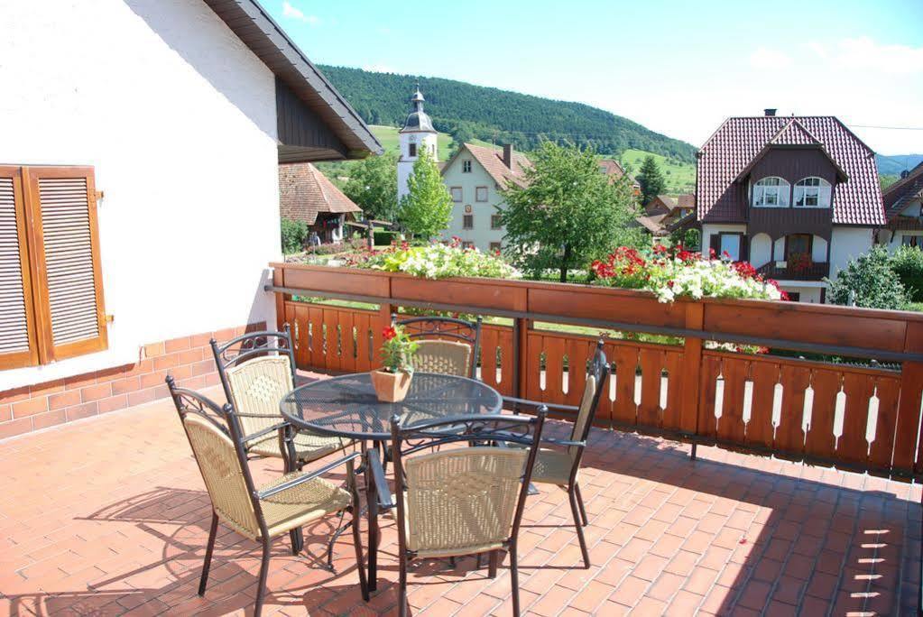 Landhotel Gasthaus Zum Pflug Zell am Harmersbach Εξωτερικό φωτογραφία
